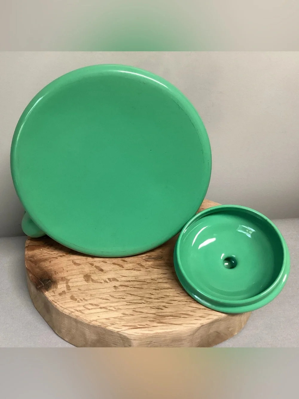 🟢 Vintage - Beautiful Mint Green Tea Kettle - Wood Handle - Heavy Craftsmanship